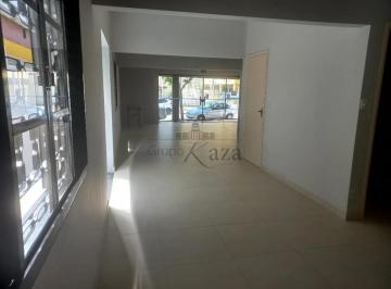 Comercial · 246m² · 3 Quartos · 5 Vagas · Casa Comercial - Vila Adyanna - 132m²