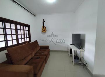 Casa · 125m² · 2 Quartos · 2 Vagas · Oportunidade - Casa - Altos da Vila Paiva - 2 Dormitórios - 70m².