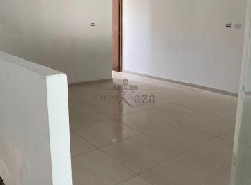 Casa · 80m² · 2 Quartos · 2 Vagas · Casa Sobrado - Campos de São José - 2 Dormitórios - 80m².