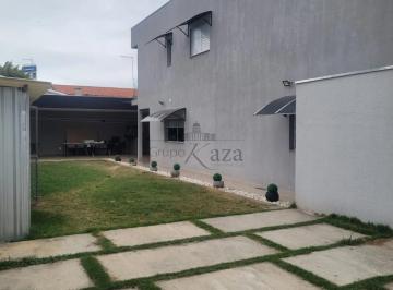 Terreno · 175m² · Oportunidade - Terreno Residencial ou Comercial - Conjunto Residencial Trinta e Um de Março - 175m².