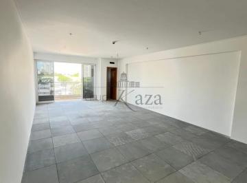 Comercial · 104m² · 4 Vagas · Sala Comercial em Condomínio - Jardim São Dimas - 811 Executive Offices - 2 Salas - 104m²