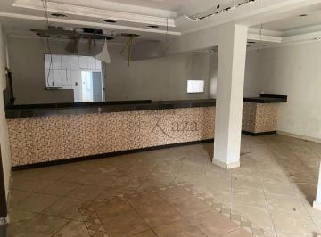 Comercial · 570m² · Oportunidade - Ponto Comercial - Centro - 570m².