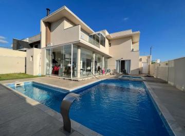 Casa · 451m² · 4 Quartos · 2 Vagas · Oportunidade - Casa - Condomínio Mônaco - Urbanova - 4 Dormitórios - 300m².