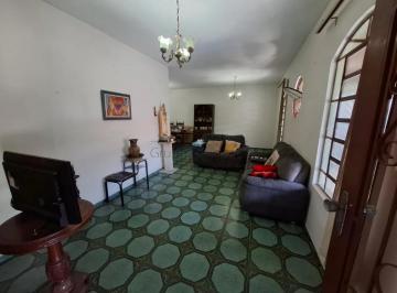 Casa · 250m² · 4 Quartos · 2 Vagas · Oportunidade - Casa Térrea - Jardim Satélite - 4 Dormitórios - 191m².