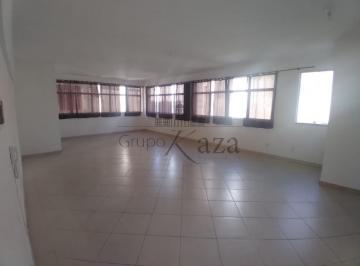 Comercial · 350m² · 5 Vagas · Prédio Comercial - Jardim Satélite - 350m².
