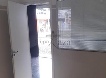 Comercial · 200m² · 5 Vagas · Oportunidade - Ponto comercial - Jardim São Dimas - 200m².