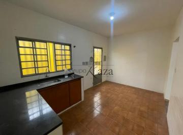 Casa · 250m² · 4 Quartos · 4 Vagas · Oportunidade - Casa com Edícula - Jardim Satélite - 4 Dormitórios - 153m².