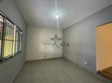 Casa · 250m² · 4 Quartos · 4 Vagas · Oportunidade - Casa com Edícula - Jardim Satélite - 4 Dormitórios - 153m².