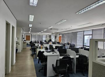 Comercial · 193m² · 9 Quartos · 4 Vagas · Oportunidade - Sala Comercial - Condomínio Edifício Crystal Center - 193m².