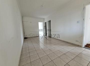 Casa · 100m² · 3 Quartos · 1 Vaga · Casa - Monte Castelo - 3 Dormitórios - 100m².