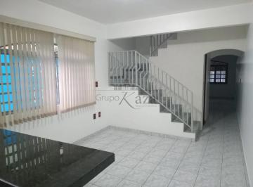 Casa · 125m² · 3 Quartos · 2 Vagas · Sobrado A Venda No Bosque Dos Eucaliptos