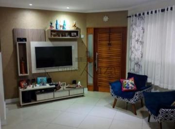 Casa · 159m² · 3 Quartos · 2 Vagas · Casa - Jardim Rodolfo - 3 Dormitórios - 190m².