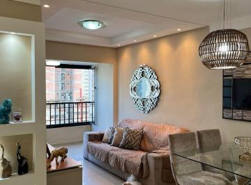 Apartamento de 3 quartos, Jaboatão dos Guararapes · Vendo lindo apartamento todo reformado com 3 quartos em Piedade.