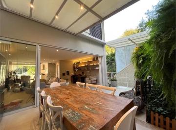 Casa de 3 quartos, São Paulo · Sobrado Moderno e Reformado com 225m² - Tremembé