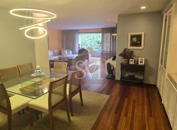 Foto 08 · Oportunidade Imperdível: Apartamento de Luxo na Barra da Tijuca com 4 Quartos, 1 Suíte e 4 Vagas de