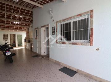 Casa · 250m² · 2 Quartos · 3 Vagas · Casa em Peruíbe