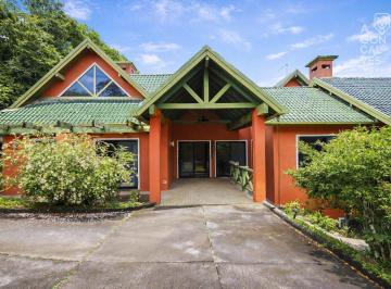 Rural · 800m² · 4 Quartos · 4 Vagas · Chácara com casa sede, Chalé Para Hospedes, Piscina Aquecida, Imbuial, Colombo.
