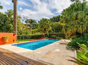 Casa · 698m² · 5 Quartos · 6 Vagas · Casa em Condomínio, 05 Suítes, 06 Vagas, Piscina, Santa Felicidade, Curitiba.