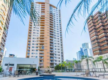 Apartamento · 163m² · 3 Quartos · 2 Vagas · Apartamento no Edifício Grandville,  03 Suítes, 02 Vagas, Churrasqueira, Água Verde, Curitiba.