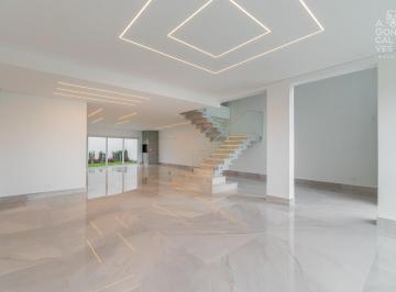 Casa · 350m² · 3 Quartos · 5 Vagas · Casa em Condominio, 03 Suítes, 05 Vagas, Churrasqueira a Carvão, Santa Cândida, Curitiba.