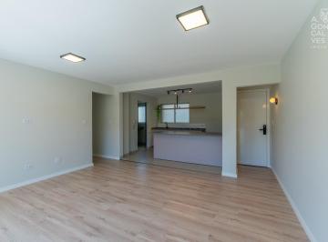 Apartamento · 83m² · 3 Quartos · 2 Vagas · Apartamento no Edifício Columbus, 03 Quartos, 02 Vagas, Reformado, Juvevê, Curitiba.
