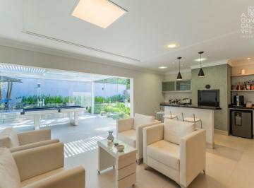 Casa · 297m² · 3 Quartos · 4 Vagas · Casa em Condomínio no Villaggio Castel Del Monte, 03 Quartos, Quintal, 04 Vagas, Umbará