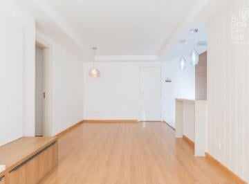 Apartamento · 80m² · 3 Quartos · 1 Vaga · Apartamento 03 Quartos, 01 Suíte, Condomínio Clube, Água Verde, Curitiba.