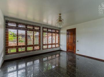 Casa · 110m² · 3 Quartos · 4 Vagas · Casa, 03 Quartos, 04 Vagas, Xaxim, Curitiba.