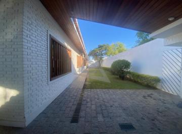 Casa · 250m² · 4 Quartos · 9 Vagas · Casa à venda em Campinas, Taquaral, com 4 quartos, com 250 m²