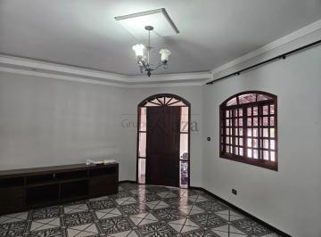 Casa · 300m² · 4 Quartos · 2 Vagas · Oportunidade - Casa - Jardim das Indústrias - 4 Dormitórios - 200m².