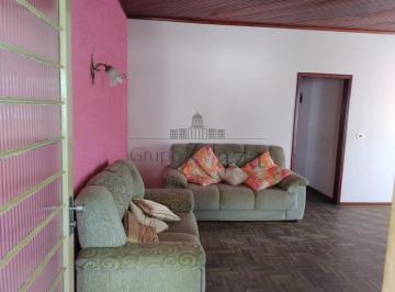 Casa · 690m² · 5 Quartos · 2 Vagas · Casa - Centro - São José dos Campos - 5 Dormitórios - 690m² .