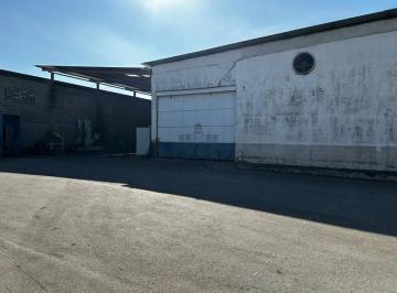 Comercial · 438m² · 10 Vagas · Galpão Comercial - Taubaté - Bairro UNA - 438,48m².