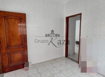 Casa · 145m² · 6 Quartos · 2 Vagas · Casa Comercial - Centro - 6 salas - 145m².