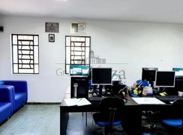 Comercial · 400m² · 8 Quartos · 6 Vagas · Excelente Casa comercial com 279m² -