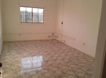 Comercial · 96m² · 1 Vaga · Ponto Comercial - Bosque dos Eucaliptos - 4 Salas - 96m².
