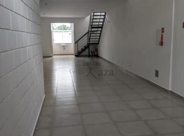 Comercial · 140m² · 2 Vagas · Oportunidade - Galpão Comercial - Jardim das Industrias - 136m².