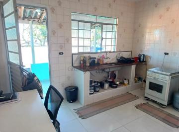 Casa · 300m² · 3 Quartos · 2 Vagas · Ponto Comercial com Edícula - Cidade Morumbi - 253m².