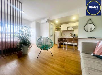 Apartamento · 34m² · 1 Quarto · 1 Vaga · Studio com vaga próximo a redenção e colégio militar