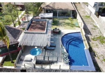 Casa · 450m² · 7 Quartos · 2 Vagas · Luxo em Serrambi: Casa beira-mar