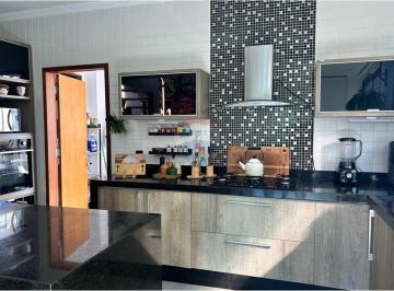 Casa · 360m² · 3 Quartos · 4 Vagas · CASA MOBILIADA Condominio Residencial Parque Esplanada