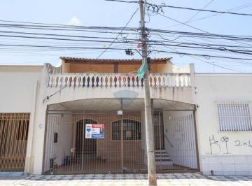 Casa · 225m² · 3 Quartos · 1 Vaga · Casa à venda na Vila Hortência, com 3 quartos sendo 2 suítes