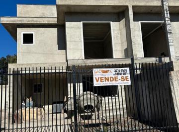 Casa · 130m² · 3 Vagas · Oportunidade no Fazendinha! Sobrados novos com aca