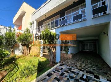 Casa · 310m² · 3 Quartos · 3 Vagas · Casa Residencial à venda no Centro de Santa Bárbara d'Oeste | 3 quartos, 3 vagas