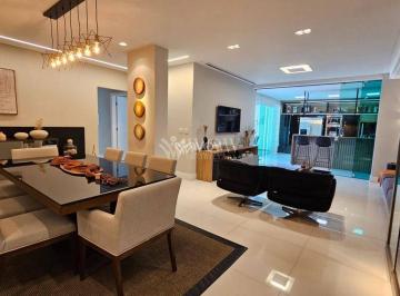 Apartamento · 3 Quartos · 3 Vagas · Apartamento Diferenciado com 3 quartos à Venda no Edificio Chateau Versalles em Balneário Camboriú