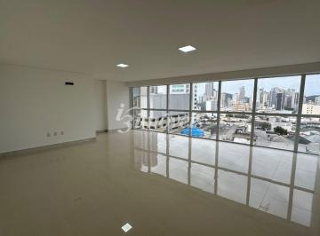 Comercial · 46m² · 1 Vaga · Sala Comercial para Locação Anual, 46,59m² privativos, no Centro de Itajaí-SC