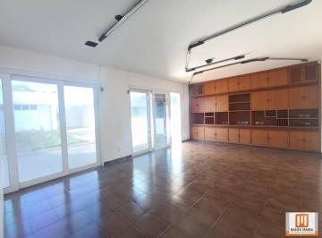 Salão · Casa (térrea na rua) 8 dormitórios, cozinha planejada
