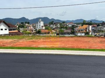 Terreno · 324m² · Terreno plano a poucos minutos do Centro de Timbó