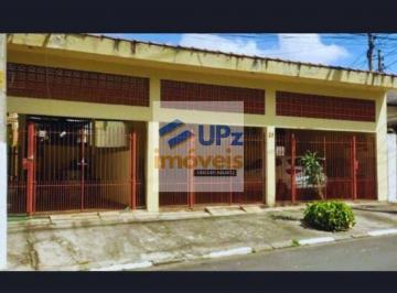 Casa · 350m² · 5 Quartos · 3 Vagas · Casa Térrea com 5 dorms, com 3 vagas cobertas em Presidente Altino em Osasco-SP