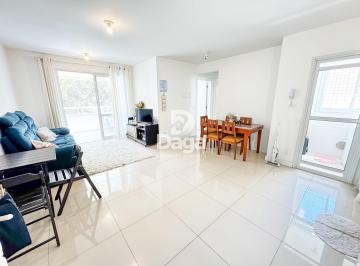 Apartamento · 71m² · 2 Quartos · 2 Vagas · Apartamento no Pantanal - 2 dormitorios, sendo 1 suite - Florianópolis/SC