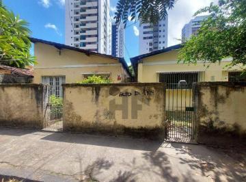 da4c88b4d3991225dd5f5d996954be6e6c48a145 · Casa de Esquina, 340m², à venda com 2 quartos, localizada na Tamarineira, Recife - Pernambuco.